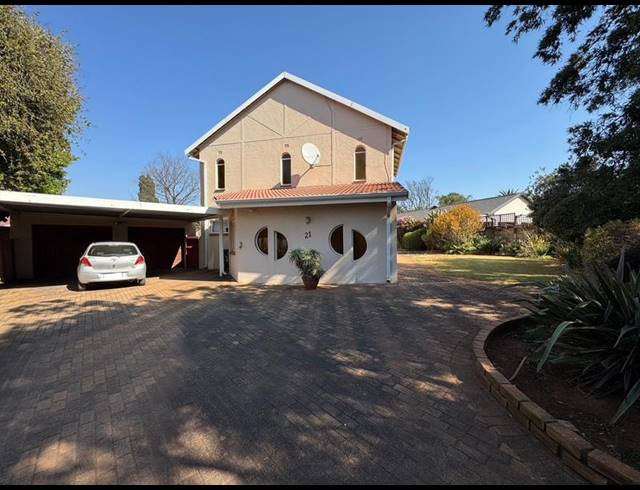 4 BEDROOM HOUSE FOR SALE IN BIRCHLEIGH